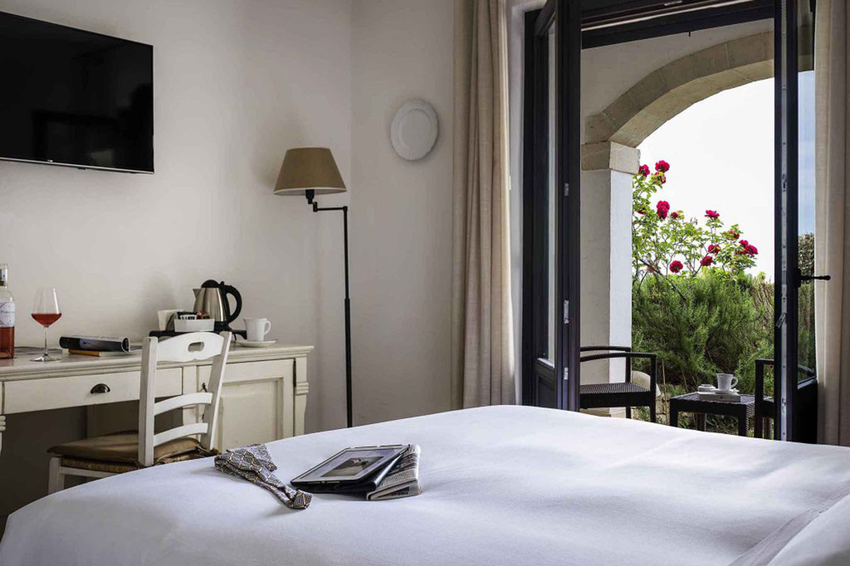 Borgobianco Resort & Spa: Gemütliches, edles Zimmer. Luxusreisen
